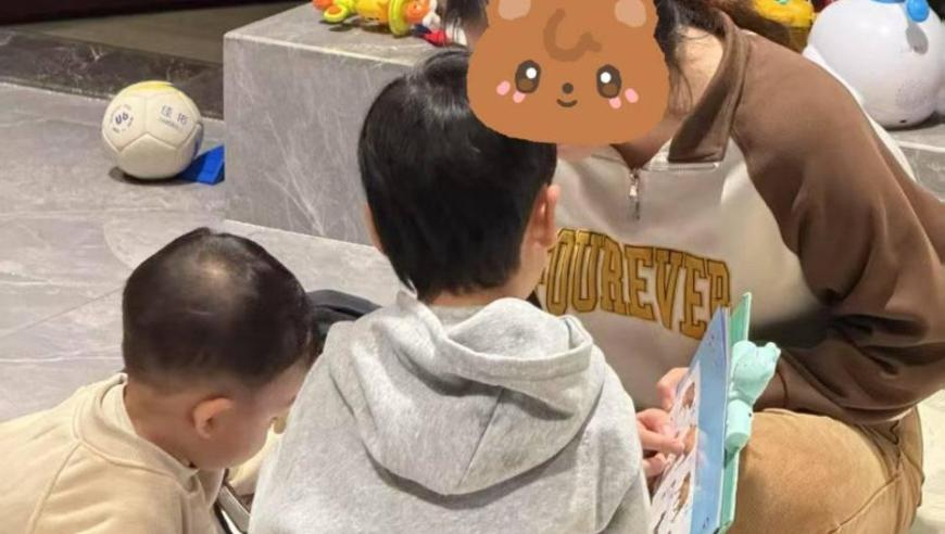 冯小刚曾向饺子发出邀约,澳门精品一二三四区,全面解答解释落实_视频版V8.51