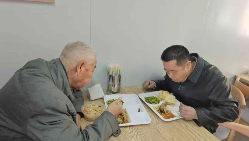 4个半小时的俄美会谈为何震惊乌欧,澳门今晚一肖一码100%精准,前瞻性战略落实探讨_标配版V6.14
